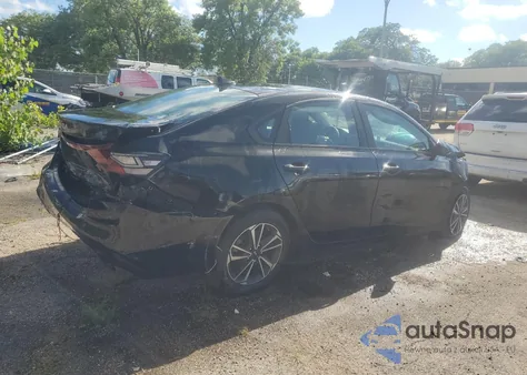 2024 Kia Forte Lx из США, поврежденный, VIN 3KPF24AD5RE789831